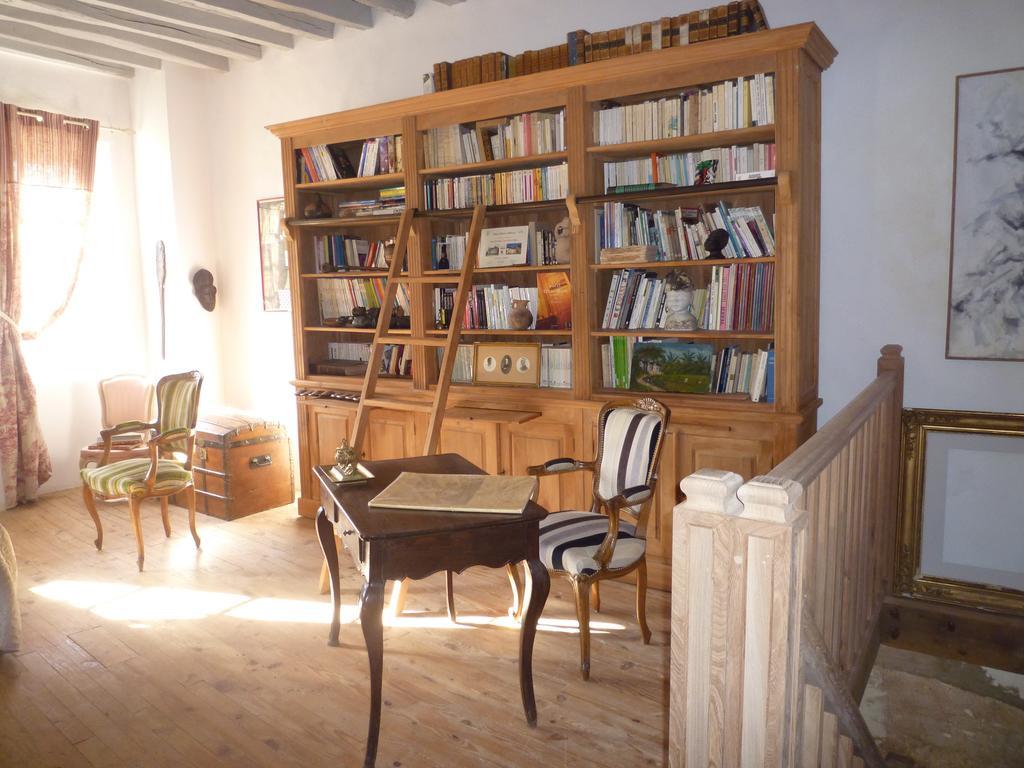 Manoir De La Chapelle Bed and Breakfast Condé-sur-Sarthe Rum bild